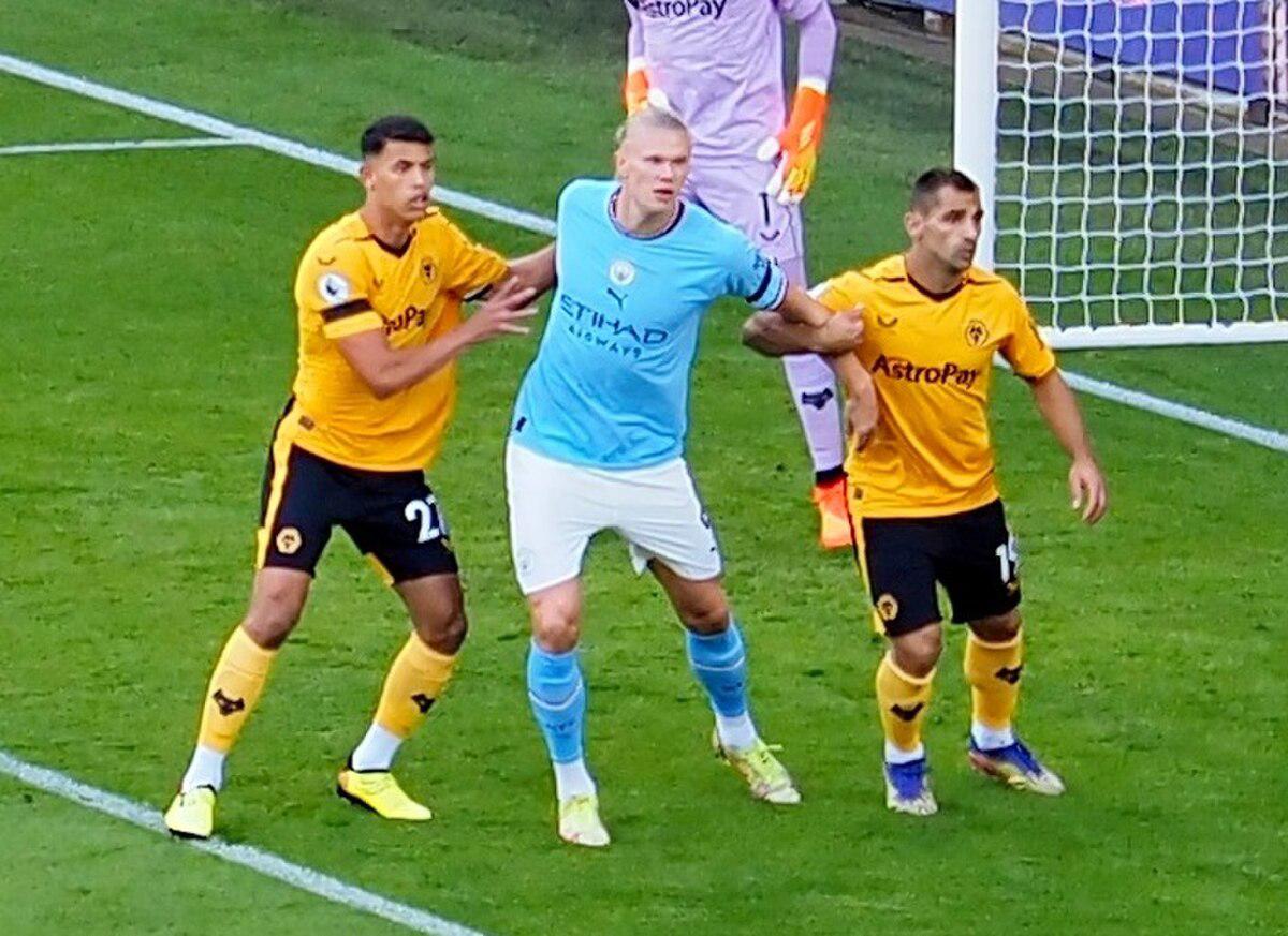 哈兰德对阵利物浦：瓜迪奥拉缺席，谁来扛起足总杯这场硬仗？